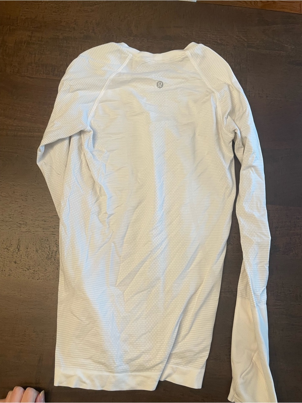 lululemon athletica woman’s  Long Sleeve Crew in white